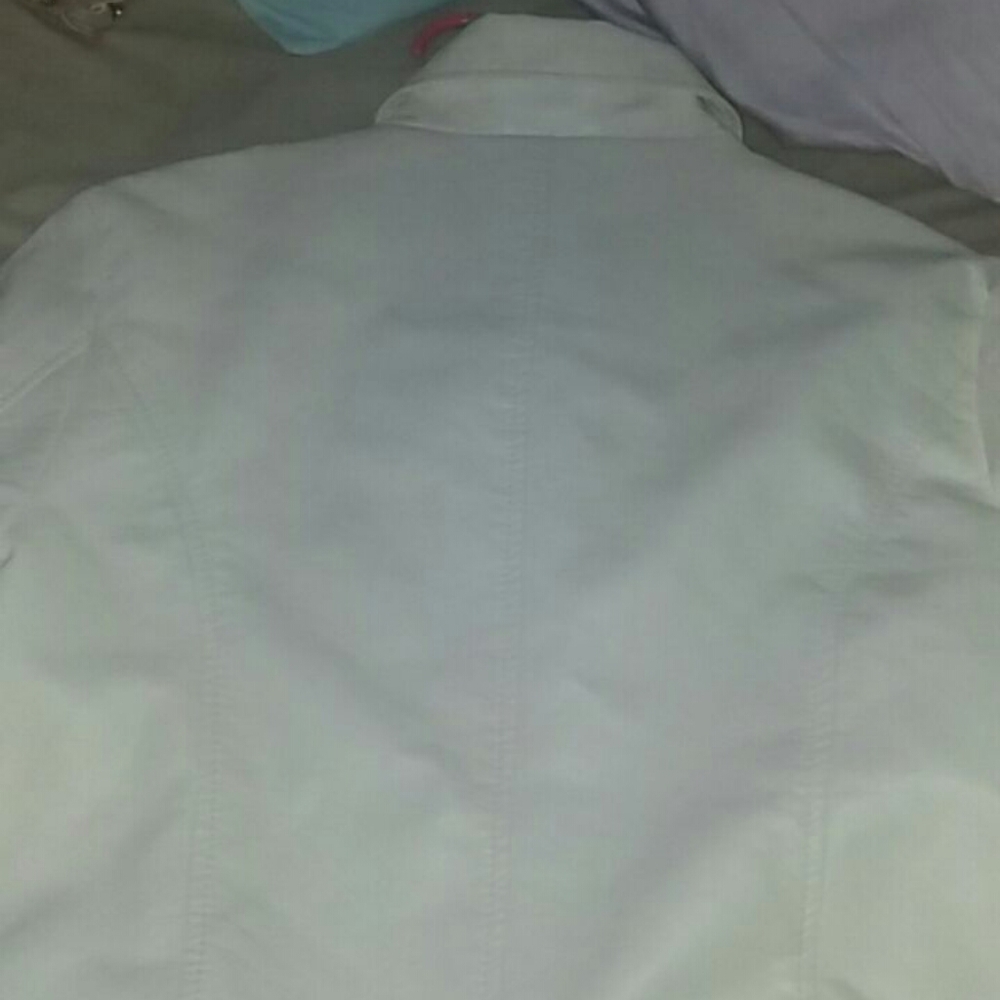 White leather jacket - Picture 2 of 7